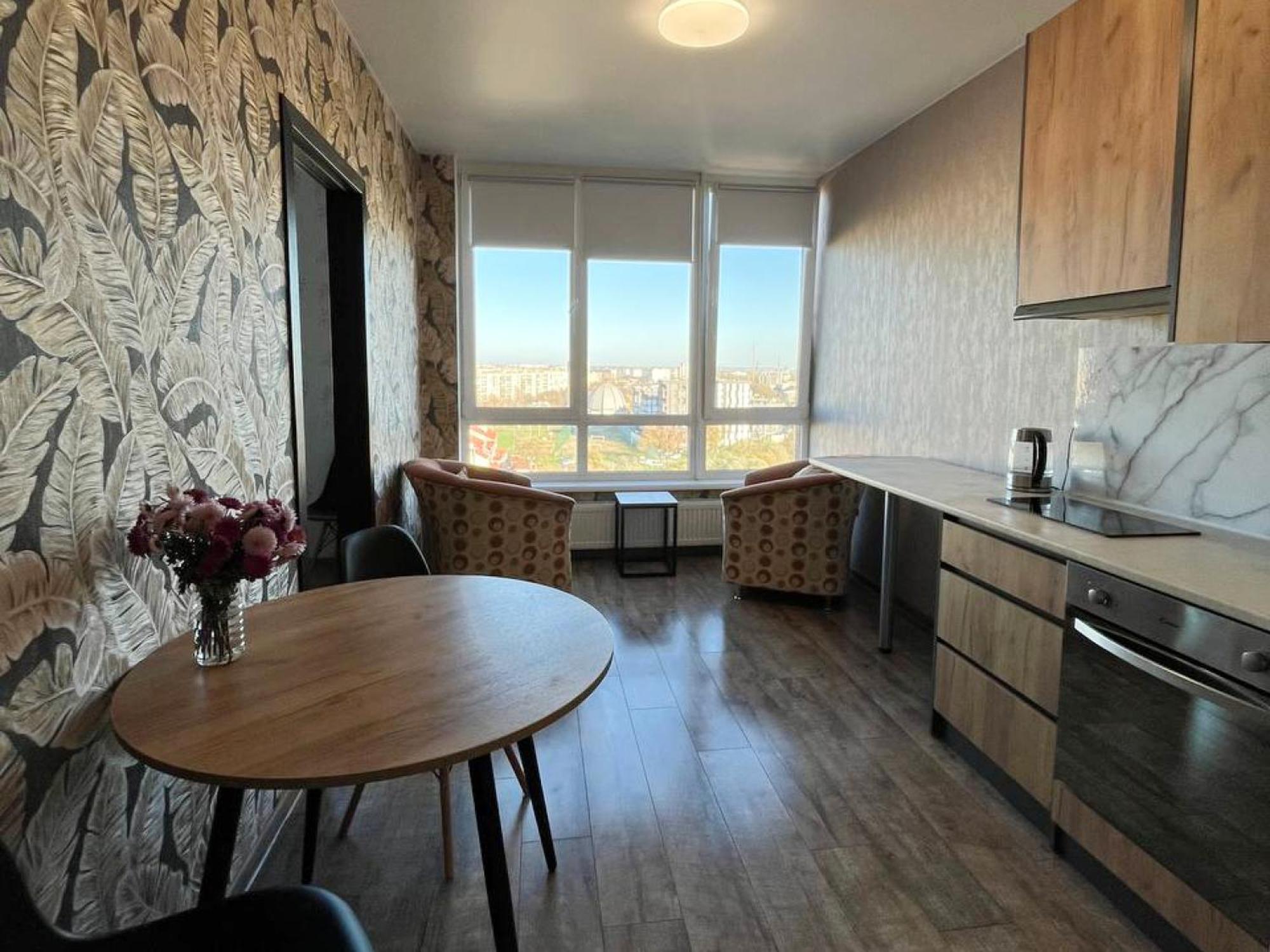 Романтичні Апартаменти З Мальовничим Краєвидом Lviv Extérieur photo